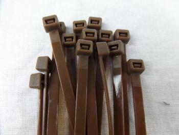 https://www.prenkernagyker.hu/media_ws/10001/2008/idx/intermas-bridfix-gyorskotozo-14cm-barna-1.jpg