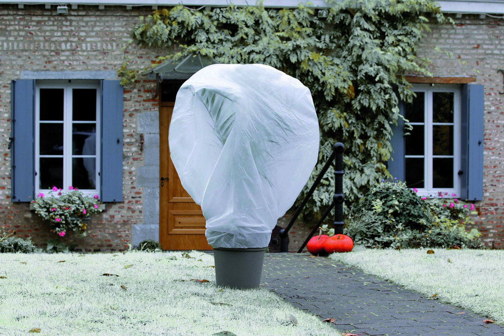 WINTERTEX 30 átteleltető növénytakaró 2 x 5m, 30g/m2