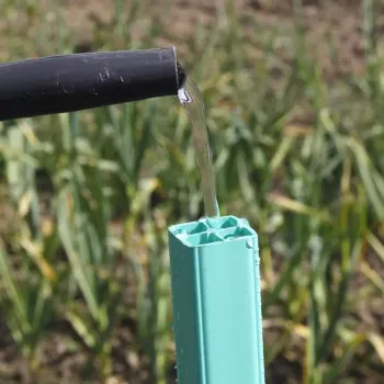 AQUATOM üreges növénytámasztó karó 20*20mm*1,8m zöld Kép